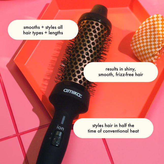 Amika Blowout Babe Thermal Ionic Hairbrush