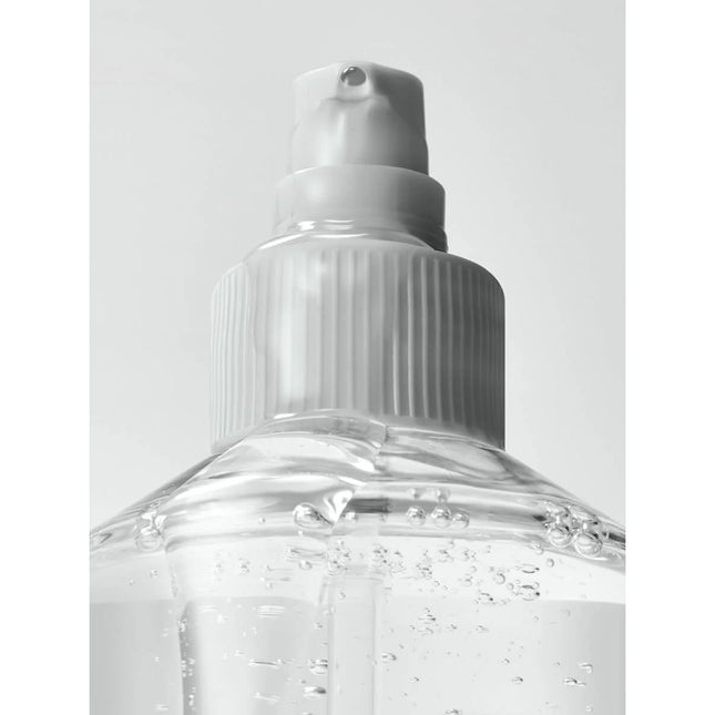 BACK OF BOTTLE Shining Armor Frizz & Heat Primer