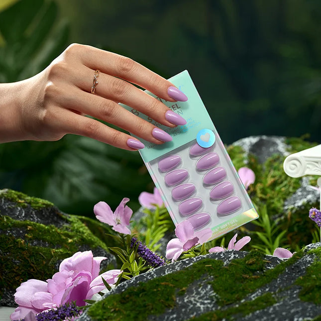 BTArtboxnails X-Coat Soft Gel Press On Nails - Orchid Dew (Short Almond)