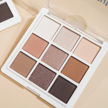 Kara Essentials Eyeshadow Palette - Cool Neutral