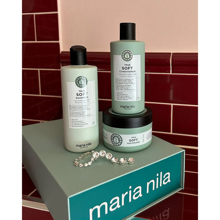 Maria Nila True Soft Holiday Box