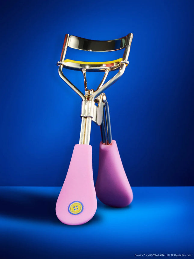 Beauty Creations x Caroline "One Eye Open" Eyelash Curler