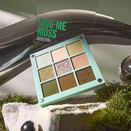 Beauty Creations Magnetic Palettes Give Me Moss 1