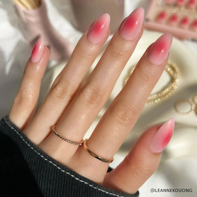 Glamnetic Blushing Aura Press On Nails