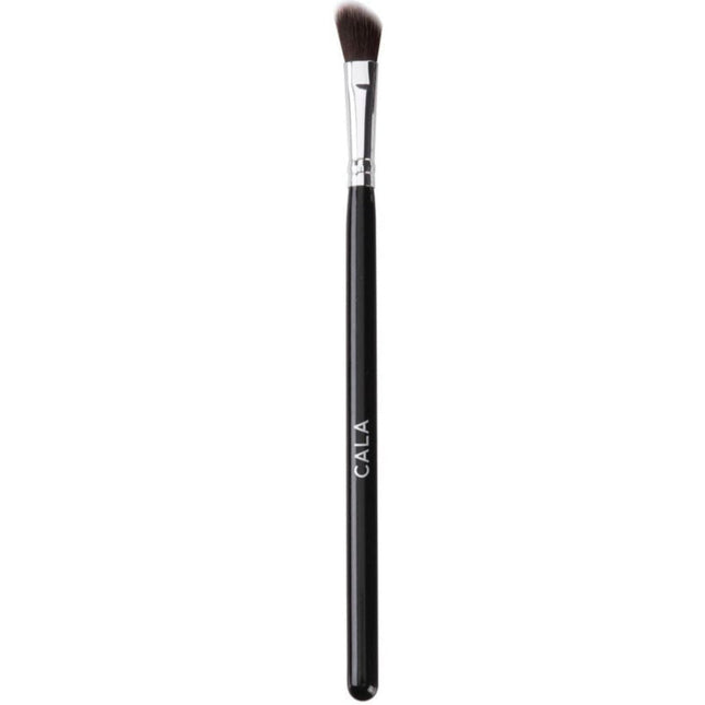 cala-angled-eyeshadow-brush-1