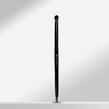 Emani Cosmetics Duo Eye Lip Brush