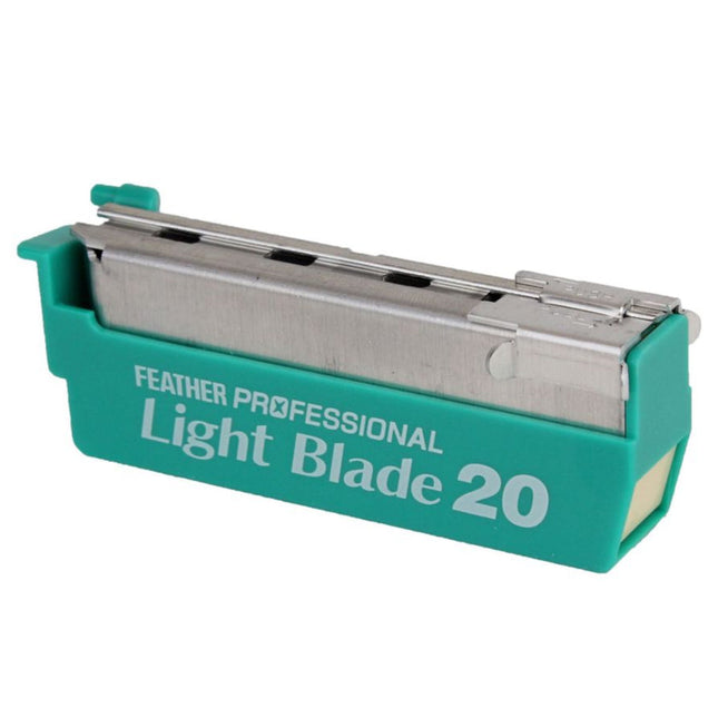 Feather-feather-artist-club-pro-light-blades-1