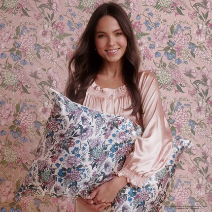 kitsch Bridgerton x Kitsch Satin Pillowcase in Wisteria