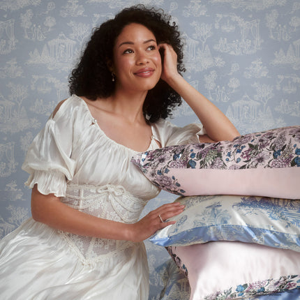 kitsch Bridgerton x Kitsch Satin Pillowcase in Wisteria - King