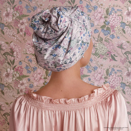 kitsch Bridgerton X Kitsch Satin-Lined Flexi Shower Cap in Wisteria