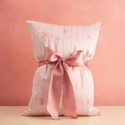 kitsch Holiday Satin Pillowcase in Striped Bows
