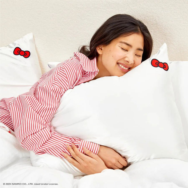 kitsch x Hello Kitty Satin Pillowcase in Ivory Kitty Bow - Standard