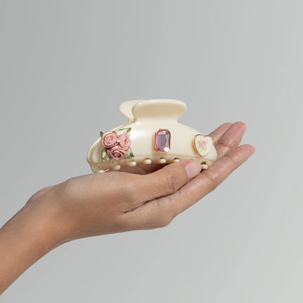 kitsch KitschPop™️ Curved Claw Clip & Charms in Pearlized Cream