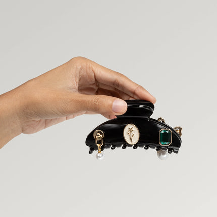 kitsch KitschPop™️ Curved Claw Clip & Charms in Vintage Black