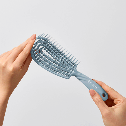 kitsch Haze Blue Detangling Flexi Brush