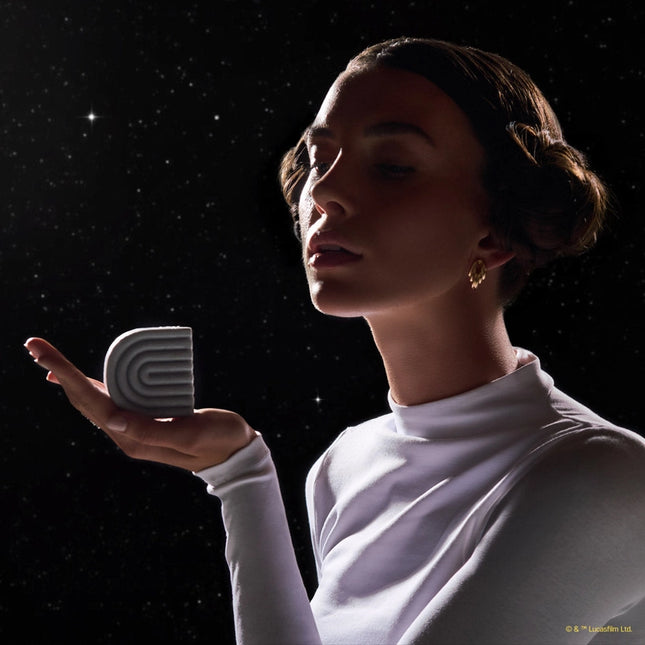 kitsch Star Wars™ & Kitsch Rice Water Protein Strengthening Solid Conditioner - R2-D2