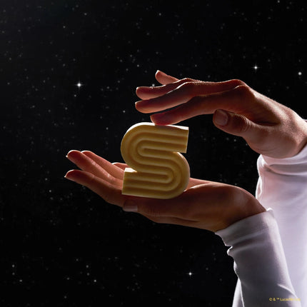 kitsch Star Wars™ & Kitsch Rice Water Protein Strengthening Solid Shampoo - C-3PO