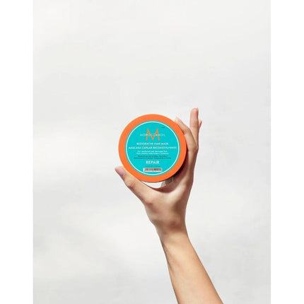 moroccanoil-restorative-hair-mask-5