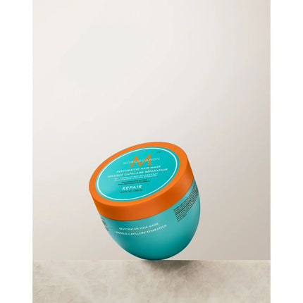 moroccanoil-restorative-hair-mask-7