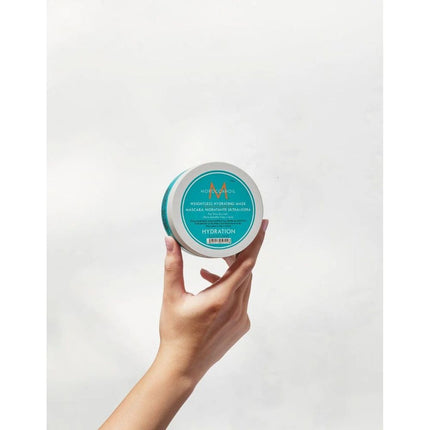 moroccanoil-weightless-hydrating-mask-6