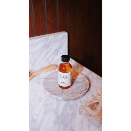 Nous Haircare N. 01 She's As Cold As Ice - Blonde