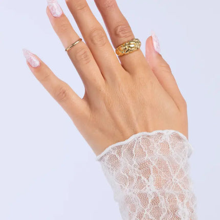 Paint Lab Beige Lace Almond Press-on Nails