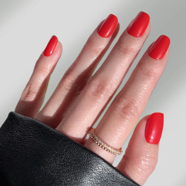 Paint Lab Risky Red Press-on Nails