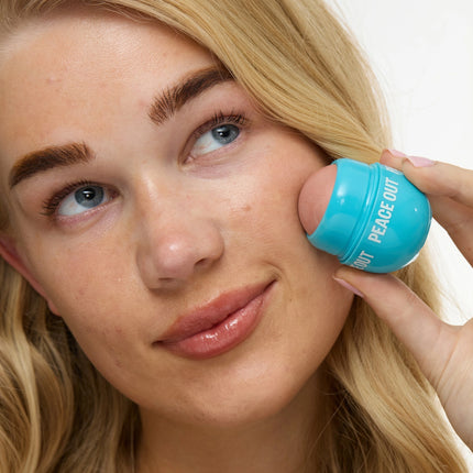 Peace Out Instant Oil Control Roller W/ Halloysite Clay