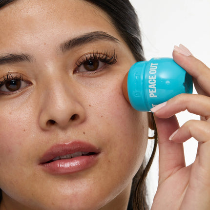 Peace Out Instant Oil Control Roller W/ Halloysite Clay