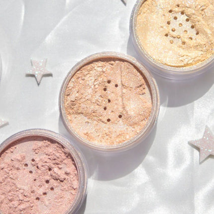 rude-cosmetics-moon-halo-face-body-shimmer-2