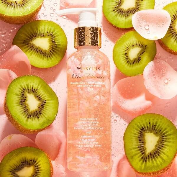 Winky Lux Petal Cleanser 1